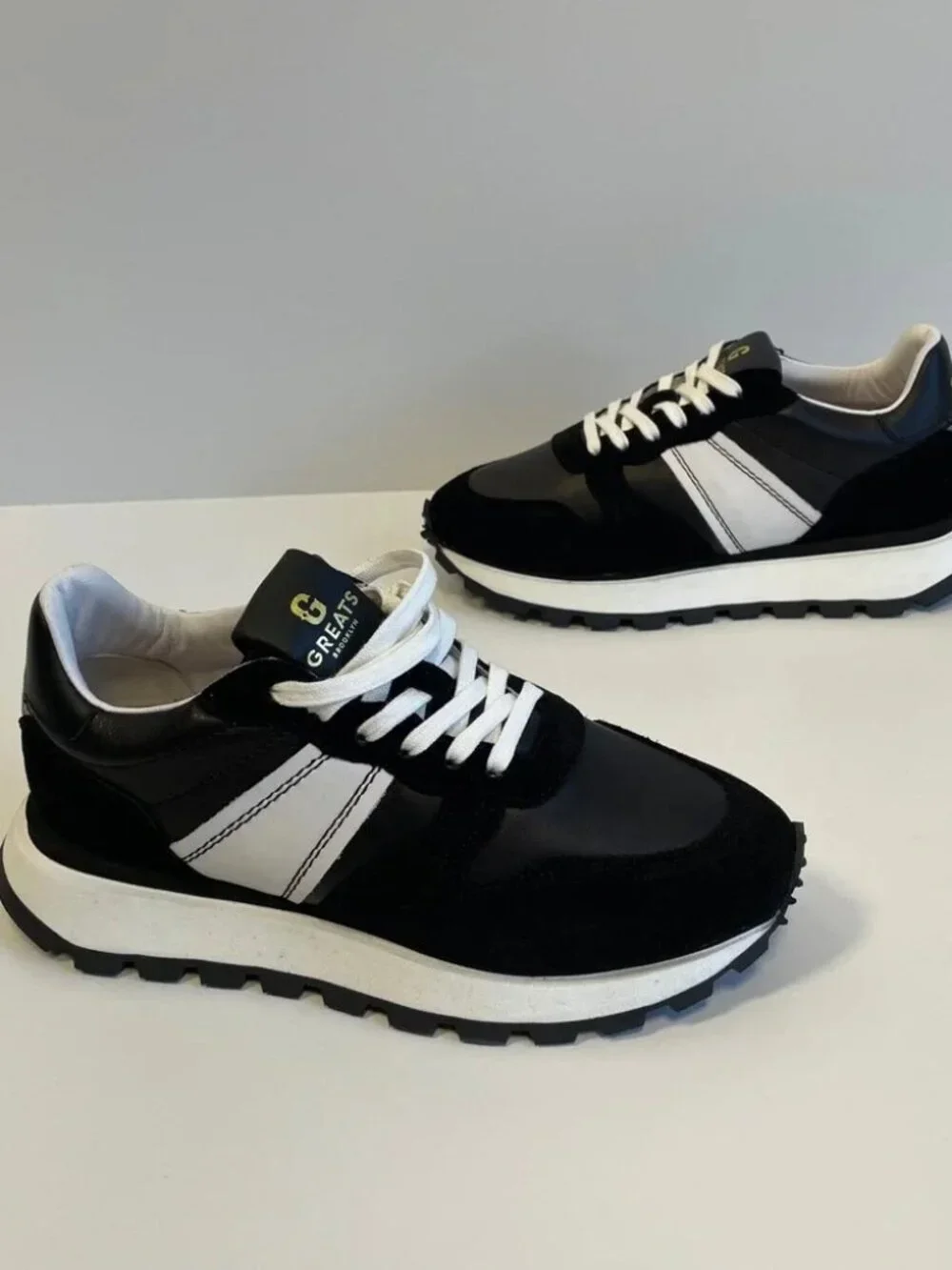 NWOT Greats Greenpoint Runners Black - sz 8.5 Womens